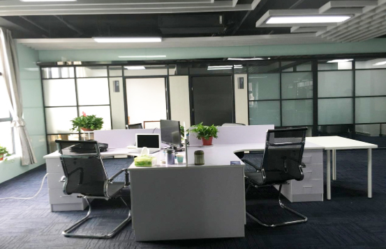 辦公環(huán)境2.jpg 辦公環(huán)境2.jpg